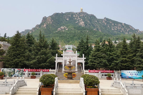 始祖山塔陵园附近的始祖山介绍