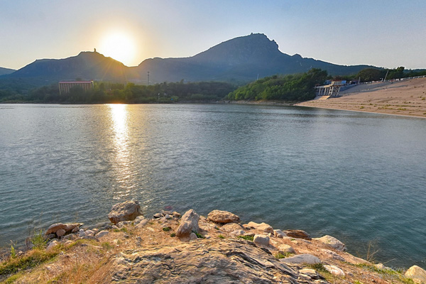 郑州陵园优选：为什么说始祖山塔陵园值得关注？